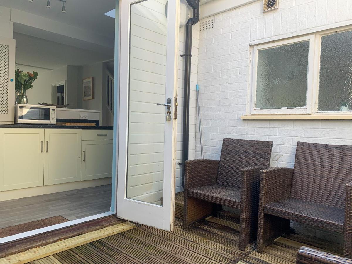Stay In The Heart Of York At The Hampden - Free Parking - York Holiday Home Exterior photo