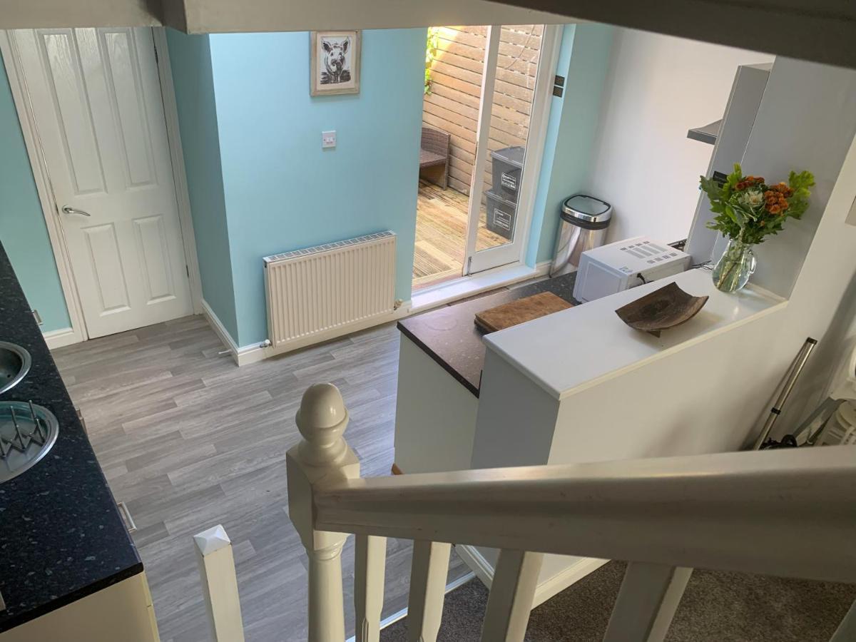 Stay In The Heart Of York At The Hampden - Free Parking - York Holiday Home Exterior photo