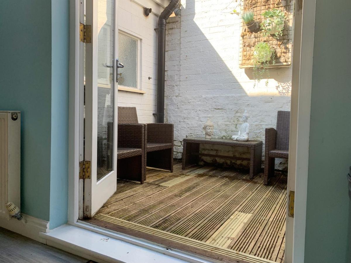 Stay In The Heart Of York At The Hampden - Free Parking - York Holiday Home Exterior photo
