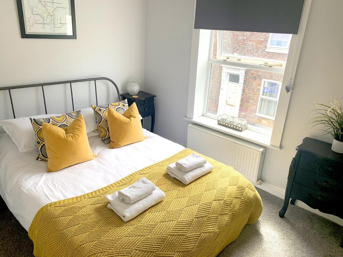 Stay In The Heart Of York At The Hampden - Free Parking - York Holiday Home Exterior photo